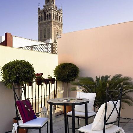 Life Apartments Giralda Suites Sevilla Habitación foto